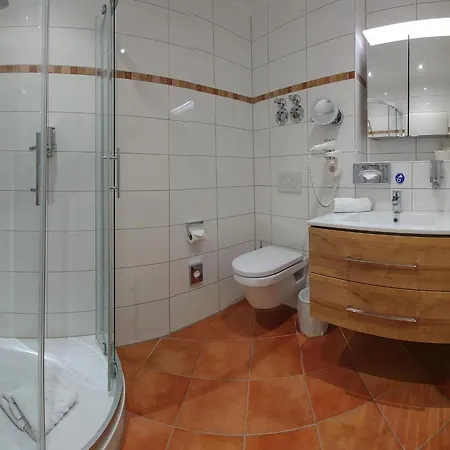 Homeoffice & - Kral Apartment Erlangen